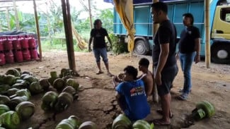 Terungkap! Modus Cerdik Sindikat Gas Elpiji di Temanggung: Kandang Ayam Disulap Jadi Pabrik Oplosan 812 Tabung