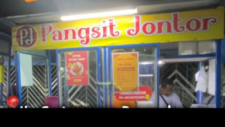 Jajanan Dekat Kampus UMP di Purwokerto, Ada Pangsit Jontor Murah Lur!