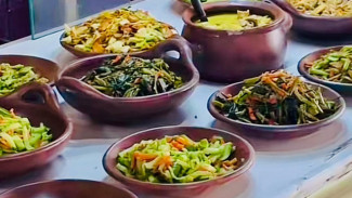 RM Intan Sampang! Tempat Makan Prasmanan Legendaris & Favorit Udah Buka Selama 17 Tahun Lamanya