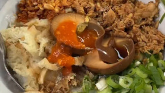 Buka Cuma 4 Jam Aja? Bubur Ayam Yamie di Purwokerto Bisa Jadi Langganan