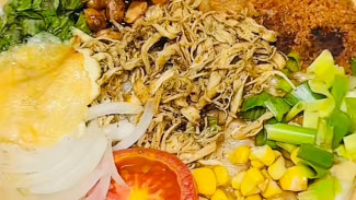 Cobain Bubur Bakar Super Enak di Purwokerto, Bubur Bakar Cak Quznul! Terkenal Dengan Menu Khas Viralnya