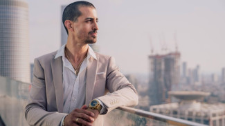 Selamat Datang Sultan Dadakan: 7 Weton Penarik Rezeki Besar yang Siap Mengubah Hidupmu