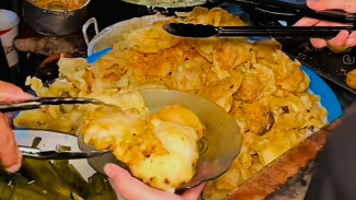 Cobain Warung Kampel Mbok War Dawuhan Kedungbanteng! Rasa Juara, Harga Merakyat