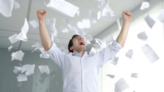 7 Weton Ini Katanya Bikin Hidup Gak Pernah Seret Rezeki, Salah Satunya Punya Aura Kaya Sejak Lahir!