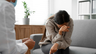 5 Tips Menjaga Kesehatan Mental di Era Digital: Cara Tetap Waras di Tengah Dunia yang Sibuk Online