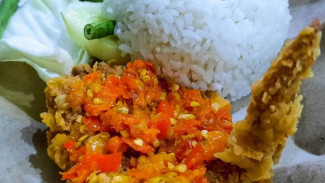 4 Tempat Makan Ayam Geprek di Purwokerto Sambalnya Mantap Pol, Menu Maksi Praktis