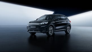 Hadir Sebagai SUV Listrik Termurah, BYD Atto 3 Advanced STD Dibanderol Hanya Rp...