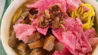 Soto Bu Etin Patikraja, Kuliner Legendaris Rasanya Bikin Nagih