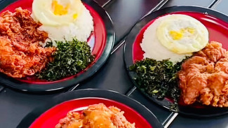 Rokaville Fried Chicken Viral Solo Kini Bikin Ngiler di Purwokerto, Harga Mulai 25 Ribu!