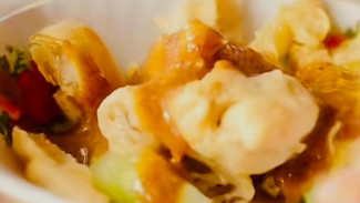 Batagor Vicky Kranji! Camilan Lezat di Perempatan Pasar Cikebrok yang Wajib Dicoba