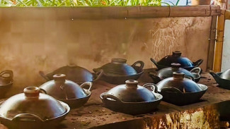 Serabi Bu Sitem Purwokerto: Camilan Manis Favorit yang Pas Banget Temani Kopi Pahit Pagi Hari