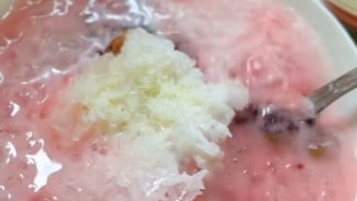 Es Burjo Pak Sailan di Purwokerto Seger Banget, Ada Rujak Buah dan Sayur Juga Lho