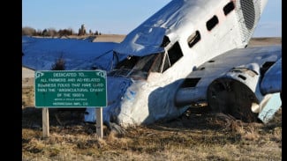 5 Menit Setelah Lepas Landas, Pesawat Air India AI171 Jatuh di Permukiman Padat!