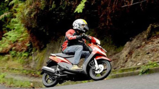 Motor Matic Dipaksa Menanjak Curam, Ini 5 Fakta Mengejutkan yang Jarang Diketahui Pengendara!