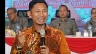 Anggota DPRD Solo Kebanjiran Titipan Siswa SPMB 2025, Satu Orang Bisa Lima Demi Masuk Sekolah Impian!