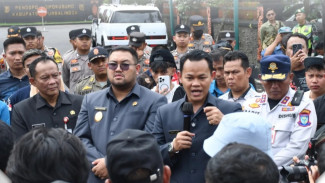Respon Aksi Demo Sopir Truk di Purbalingga, Bupati Fahmi Siap Perjuangkan Aspirasi ke Pusat