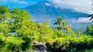 Hidden Spot di Baturaden! Kedung Nila dengan View Gunung Slamet Memukau