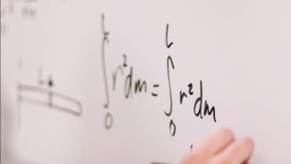 Jarak 10 Km Demi Sekolah Negeri, Ini Pilihan Sulit Siswa Grogol Sukoharjo