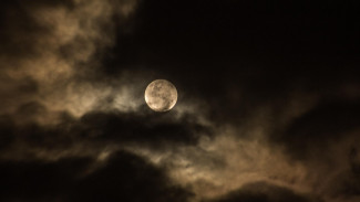 Fenomena Langka! Malam 1 Suro 2025 Tepat di Jumat Kliwon: Malam Paling Kramat Menurut Tradisi Jawa dan Islam