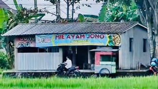 Nostalgia di Semangkuk Mie Ayam Jono, Cita Rasa Lama yang Tetap Melekat!