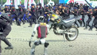 Ini Fungsi 25 Robot Polisi Canggih Milik Polri, dari Patroli hingga Penjinak Bom Debut di Hut Bhayangkara Ke 79 di Monas