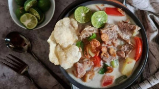 7 Rekomendasi Soto Betawi di Tegal:Kuah Gurihnya Bikin Nagih, Jangan Sampai Ketinggalan!