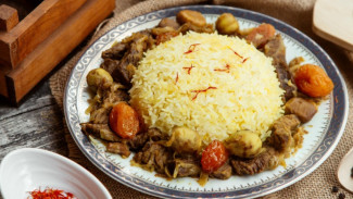 5 Rekomendasi Nasi Kebuli di Pekalongan: Pecinta Kuliner Timur Tengah, Segera Merapat!