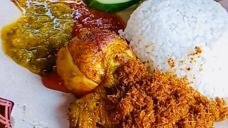Sarapan Pagi Pedas Gurih di Nasi Serundeng Ome Pasar Wage Purwokerto!