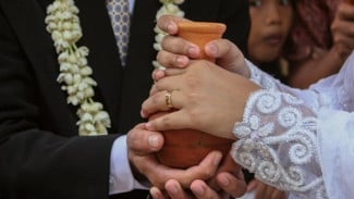 Digerebek Malam Hari, Guru PNS di Nganjuk Dituduh Open BO, Ternyata Pasangan Siri