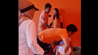 Main Tangkap Ubur Ubur Ala Spongebob, 22 Pengunjung Pantai Parangtritis Tersengat Nyata