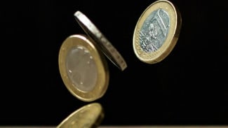 Weton Selasa Wage: Menjelajahi Prediksi Rezeki di Tahun 2025, Perlahan Tapi Pasti