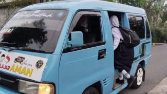 Transportasi Gratis Resmi Beroperasi: Pemkab Magelang Pastikan Anak Desa Tak Lagi Putus Sekolah