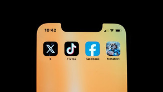 Anggota DPR Oleh Soleh Usul 1 Orang 1 Akun Medsos: Usai Maraknya Kasus Buzzer