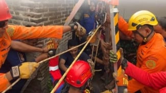 Tragedi Pejogol Banyumas: Anak Terjatuh di Sumur, Ayah Tewas Saat Menolong Diduga Atap Bambu Penutup Sumur Rapuh