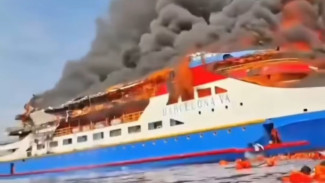 Histeris! Kapal Motor Terbakar di Pulau Taliase Sulawesi Utara, Tangis Penumpang Mencekam