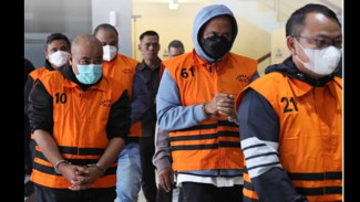 KPK Harus Minta Izin Jaksa Agung untuk Periksa Kajari Mandailing Natal Kasus Korupsi Jalan, Netizen: Ada Apa Ini