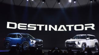 SUV Baru Mitsubishi Resmi Debut di GIIAS 2025! Destinator Tawarkan Sunroof Canggih dan 5 Mode Offroad Cuma Rp...