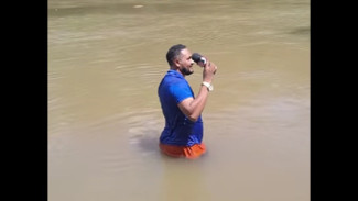 Detik detik Jurnalis Brasil Injak Mayat Gadis 13 Tahun Saat Liputan di Sungai Mearim