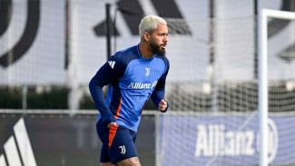 Juventus Ingin 'Buang' Douglas Luiz, Bidik Eks Gelandang MU Sebagai Gantinya