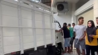 Beruntun! Truk Tabrak 3 Kendaraan Lain di Pakisaji Jepara, Ada Korban Alami Luka-Luka