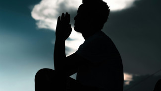 Ingin Doa Anda Cepat Dikabulkan? Ketahui 2 Weton Paling Mustajab Menurut Primbon Jawa!