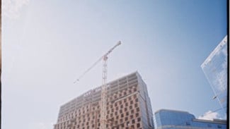 Tragis! Siswi SMK Banyumas Tewas Terjatuh dari Lantai 4 Gedung UT Purwokerto