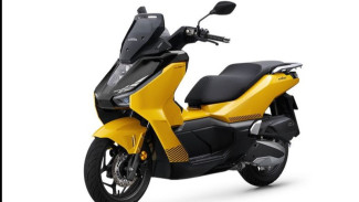 Motor Honda NWT150 Versi Flat Floor dari PCX dengan Fitur Moge, Berapa Harganya?