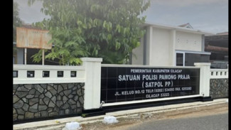 Perang Dingin PKL vs Satpol PP di Cilacap: Trotoar Jadi Medan Tempur