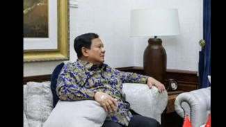 Prabowo Puji Kerja Keras Para Menteri di 10 Bulan Pertama Sebut Dirinya Kapten Kesebelasan