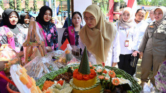 Bupati Banjarnegara Buka Festival UMKM Sigeblog: Komitmen Majukan Jalan dan Ekonomi Desa