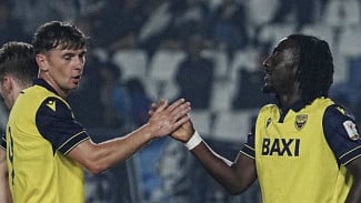 Tim Diterpa Badai Termasuk Absennya Ole Romeny, Pelatih Oxford United:Ini Tantangan