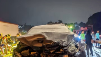 Diduga Rem Blong! Kecelakaan Karambol di Tol Semarang, Libatkan Banyak Kendaraan
