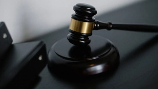 Kakek 73 Tahun di Surabaya Divonis Penjara Usai Bacok Kekasih Karena Tak Diijinkan Menginap