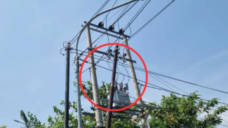 Sigap! Tiang Miring di Jalan Jetayu Panjang Wetan Sudah Ditindaklanjuti